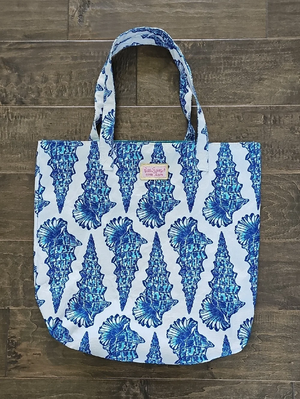 Lilly Pulitzer For Estee Lauder Seashell Tote